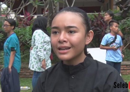 amanda manopo jelous angga dinner bareng pemenang kostum mermaid