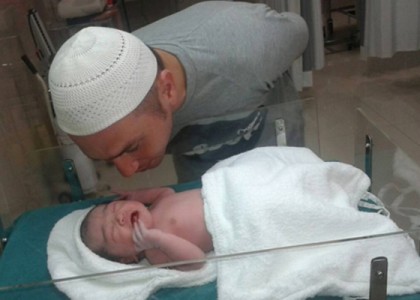 gary-iskak-bayi