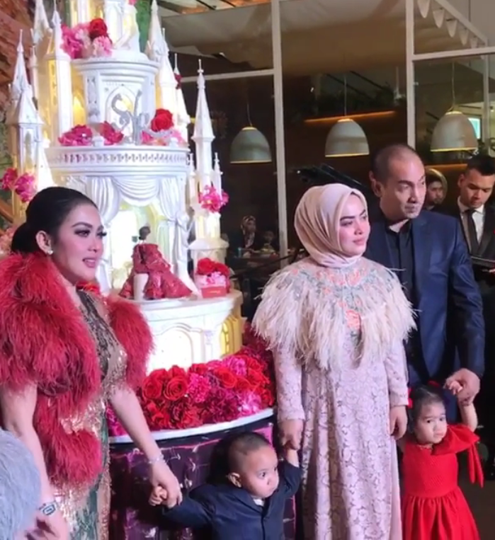 Ulang tahun Syahrini ke 35 dihadiri artis papan atas dan perkumpulan sosialita